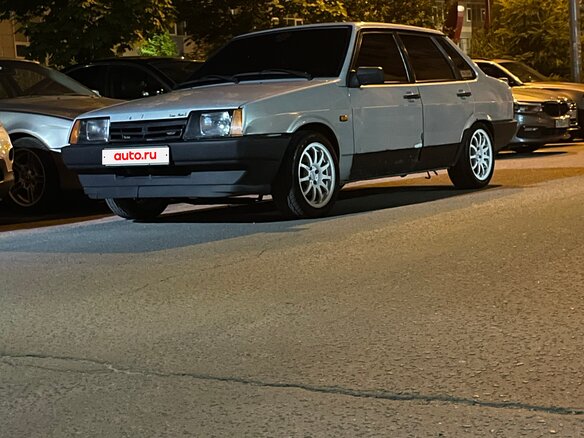 2002 Lada (ВАЗ) 21099, серый, 400000 рублей