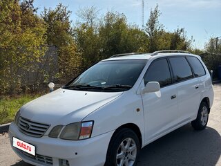 1998 Toyota Gaia, белый, 470000 рублей, вид 1