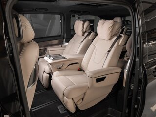 2026 Mercedes-Benz V-Класс Extra Long 300 d экстра длинный III (W447) Рестайлинг 2, чёрный, 15848000 рублей, вид 2