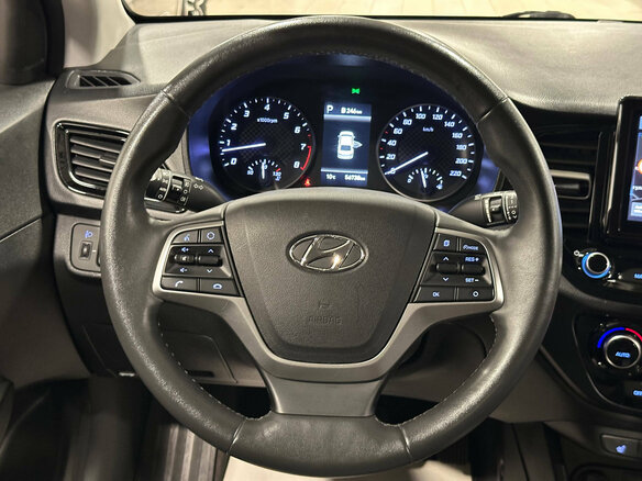 2020 Hyundai Solaris II Рестайлинг, чёрный, 1663000 рублей - вид 20
