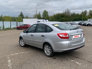 2015 Lada (ВАЗ) Granta I, серебристый, 380000 рублей, вид 4