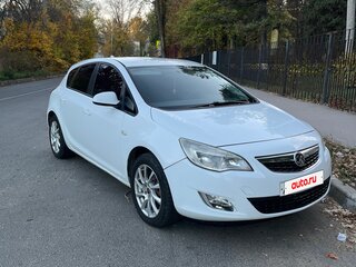 2012 Opel Astra J, белый, 475000 рублей, вид 2