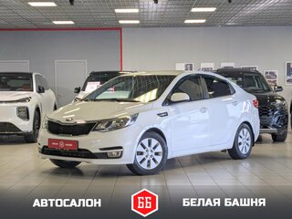 2016 Kia Rio III Рестайлинг, белый, 809900 рублей, вид 1