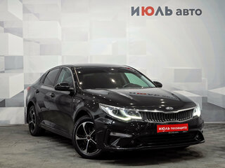 2018 Kia Optima IV Рестайлинг, чёрный, 2000000 рублей, вид 3