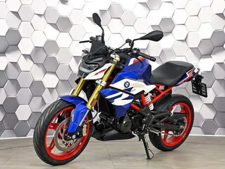 2023 BMW G 310 R, синий, 477000 рублей, вид 2