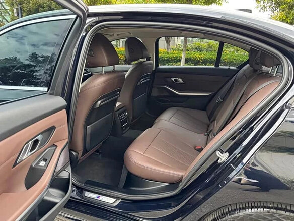 2022 BMW 3 серии Long 320Li VII (G2x), чёрный, 3280000 рублей - вид 12