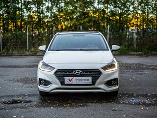 2018 Hyundai Solaris II, белый, 1270000 рублей, вид 3