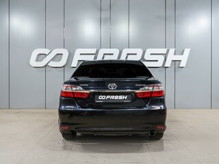 2015 Toyota Camry VII (XV50) Рестайлинг, синий, 1759000 рублей, вид 4