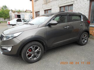 2014 Kia Sportage III Рестайлинг, коричневый, 1480000 рублей, вид 3