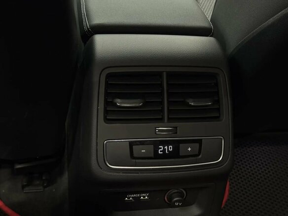2020 Audi A4 35 TFSI V (B9) Рестайлинг, красный, 2595000 рублей - вид 17