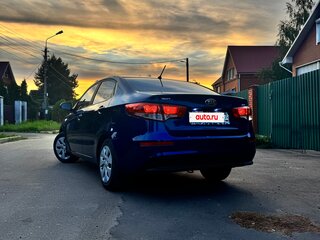 2016 Kia Rio III Рестайлинг, синий, 1250000 рублей, вид 4