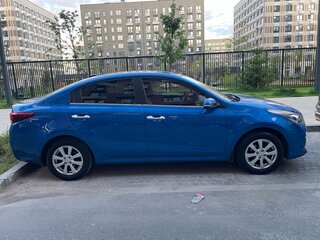 2017 Kia Rio IV, синий, 1250000 рублей, вид 4