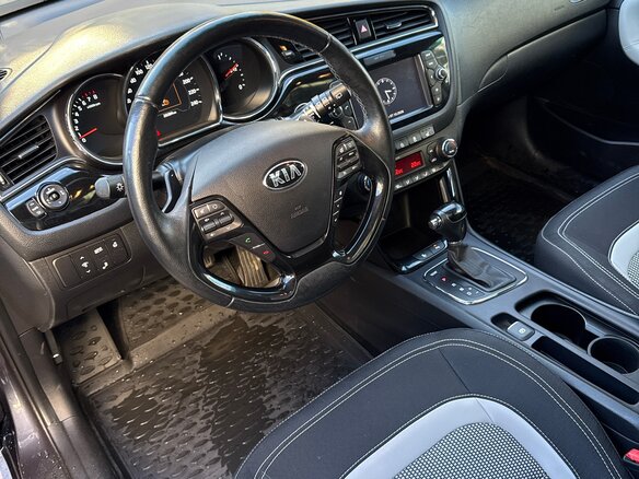 2016 Kia Ceed II Рестайлинг, серый - вид 4