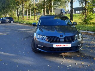 2018 Skoda Octavia III (A7) Рестайлинг, серый, 1790000 рублей, вид 1