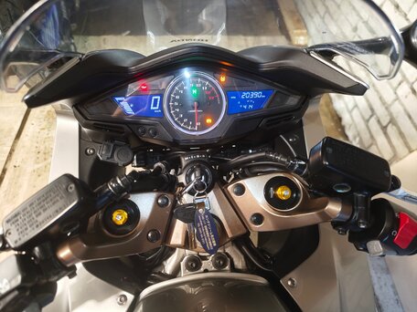 2015 Honda VFR 800, серый, 870000 рублей, вид 5