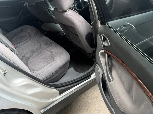 2004 Citroen C5 I, серебристый - вид 1