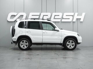 2018 Chevrolet Niva I Рестайлинг, белый, 899000 рублей, вид 5