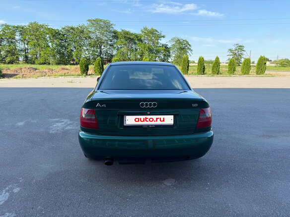 1998 Audi A4 I (B5), зелёный, 530000 рублей - вид 3