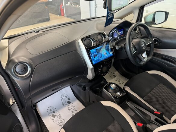 2017 Nissan Note e-Power II Рестайлинг, серый, 1279000 рублей - вид 13