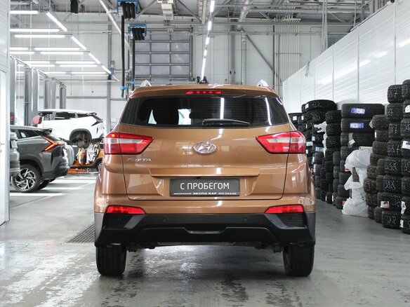 2017 Hyundai Creta I, коричневый, 1380000 рублей - вид 5