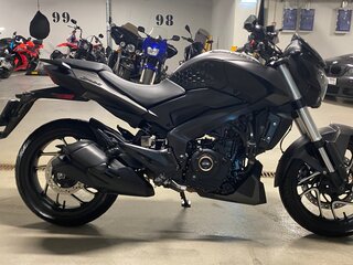 2021 Bajaj Dominar 400, чёрный, 350000 рублей, вид 1