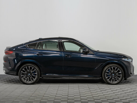 2025 BMW X6 40i III (G06) Рестайлинг, синий, 14590000 рублей - вид 3