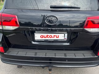 2019 Toyota Land Cruiser 200 Series Рестайлинг 2, чёрный, 7900000 рублей, вид 5