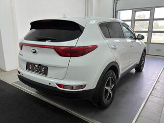 2017 Kia Sportage IV, белый, 1780000 рублей, вид 5