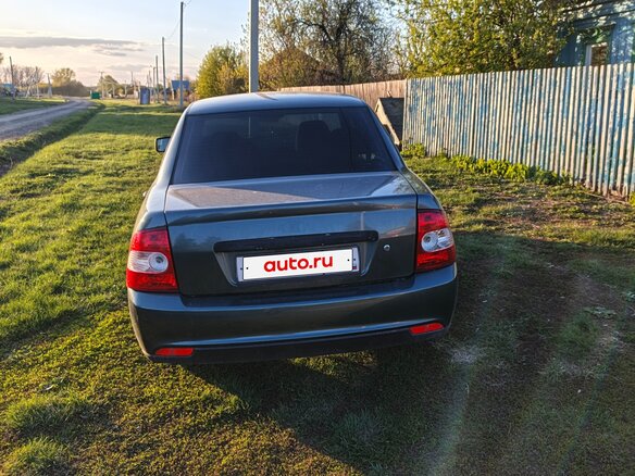 2011 Lada (ВАЗ) Priora I, зелёный, 360000 рублей - вид 2