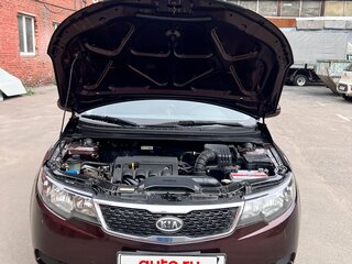 2011 Kia Cerato 5-speed II, пурпурный, 1000000 рублей, вид 4