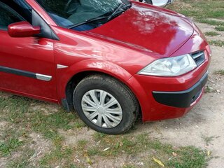 2006 Renault Megane II Рестайлинг, красный, 270000 рублей, вид 1