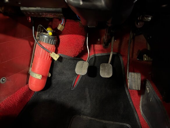1981 Lada (ВАЗ) 2103, красный, 385000 рублей - вид 9