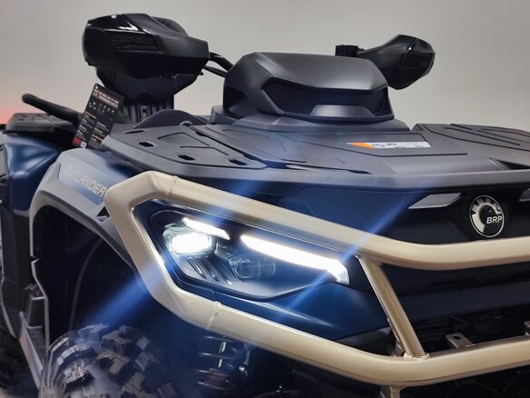 2026 BRP Can-Am Outlander MAX 1000R LTD, синий, 2750000 рублей - вид 4