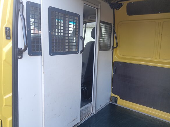 2021 Renault Master, жёлтый, 1820000 рублей - вид 5