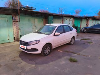 2021 Lada (ВАЗ) Granta I Рестайлинг, белый, 730000 рублей, вид 1