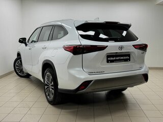 2026 Toyota Highlander IV (XU70), белый, 5600000 рублей, вид 4