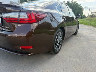 2016 Lexus ES 200 VI Рестайлинг, коричневый, 2150000 рублей, вид 5