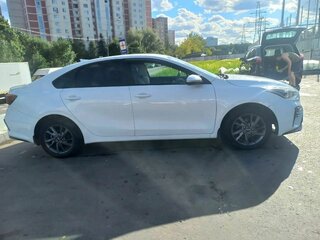 2019 Kia Cerato IV, белый, 1200000 рублей, вид 2