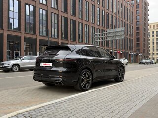 2018 Porsche Cayenne Turbo III, чёрный, 10000000 рублей, вид 2