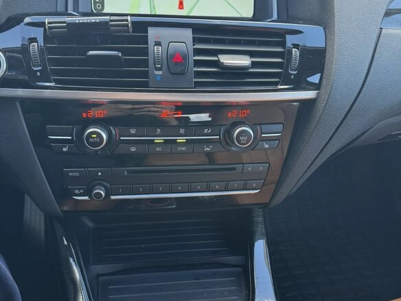 2014 BMW X3 28i xDrive II (F25) Рестайлинг, чёрный, 1950000 рублей - вид 8