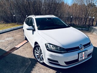 2015 Volkswagen Golf VII, белый, 1415000 рублей, вид 3