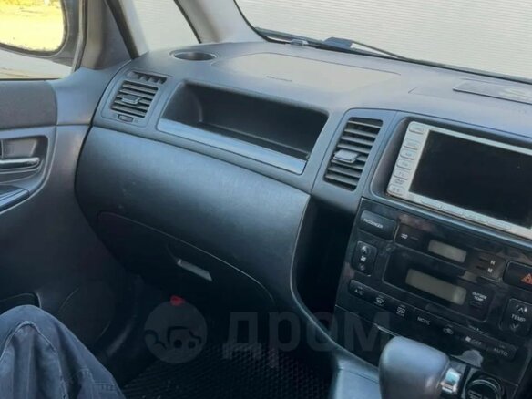 2002 Toyota Corolla Spacio II, серый, 400000 рублей - вид 3