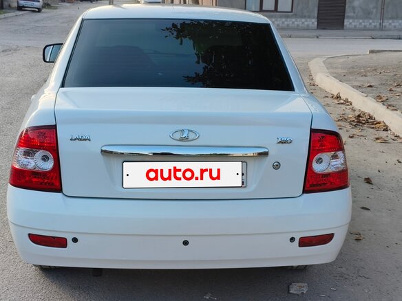 2011 Lada (ВАЗ) Priora I, белый, 375000 рублей - вид 4