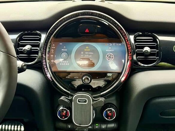 2023 Mini Hatch Cooper III (F55/F56) Рестайлинг 2, чёрный, 2240000 рублей - вид 10