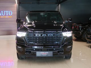 2024 Ram 1500 Crew Cab V Рестайлинг, чёрный, 8999000 рублей, вид 3