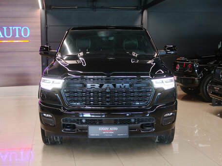2024 Ram 1500 Crew Cab V Рестайлинг, чёрный, 8999000 рублей, вид 3