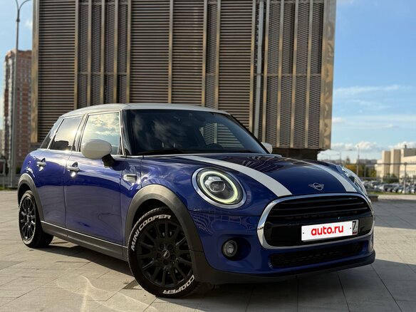 2019 Mini Hatch Cooper III (F55/F56) Рестайлинг, синий - вид 9