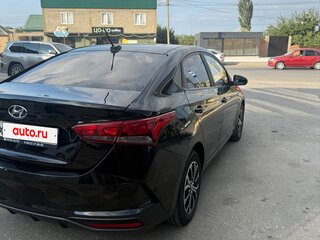 2021 Hyundai Solaris II Рестайлинг, чёрный, 1240000 рублей, вид 4
