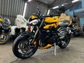 2023 Triumph Street Triple, жёлтый, 1170000 рублей - вид 1