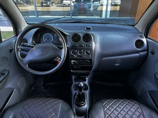2013 Daewoo Matiz I Рестайлинг, серебристый, 240000 рублей, вид 2
